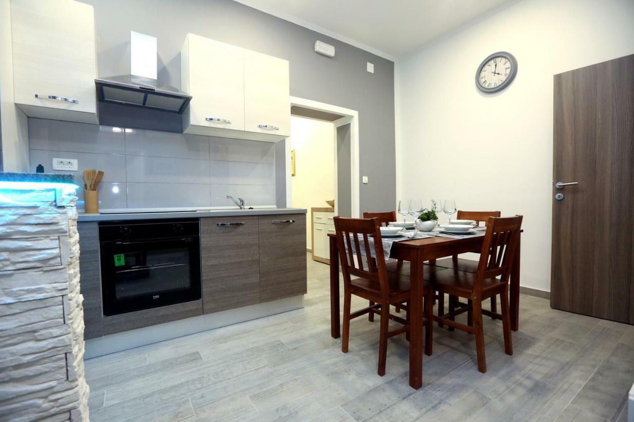 Apartman Abc Šibenik Екстериор снимка